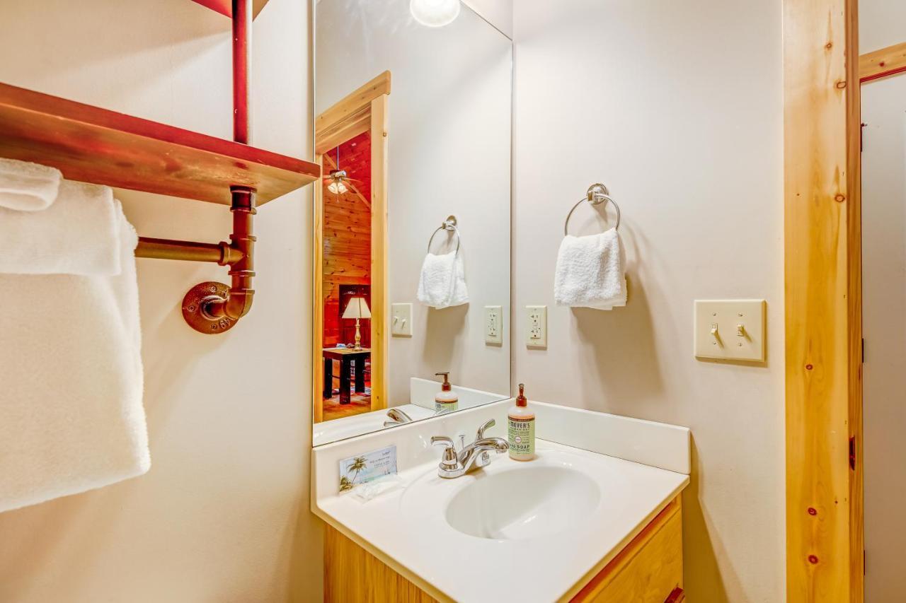 Star Seasons Retreat Villa Ellijay Bagian luar foto